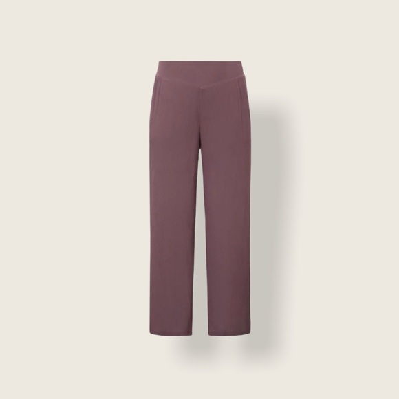 Torrid MAUVE PURPLE GAUZE WIDE LEG PANT Size 1X - Picture 2 of 9
